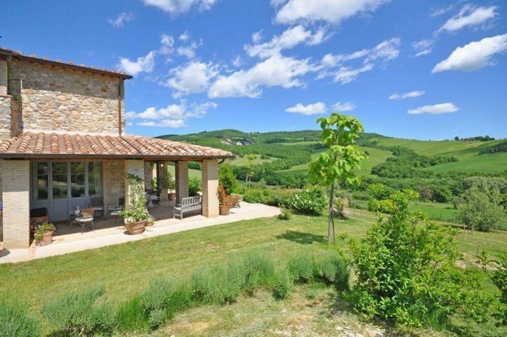 Villa Cristiana Centeno Luaran gambar
